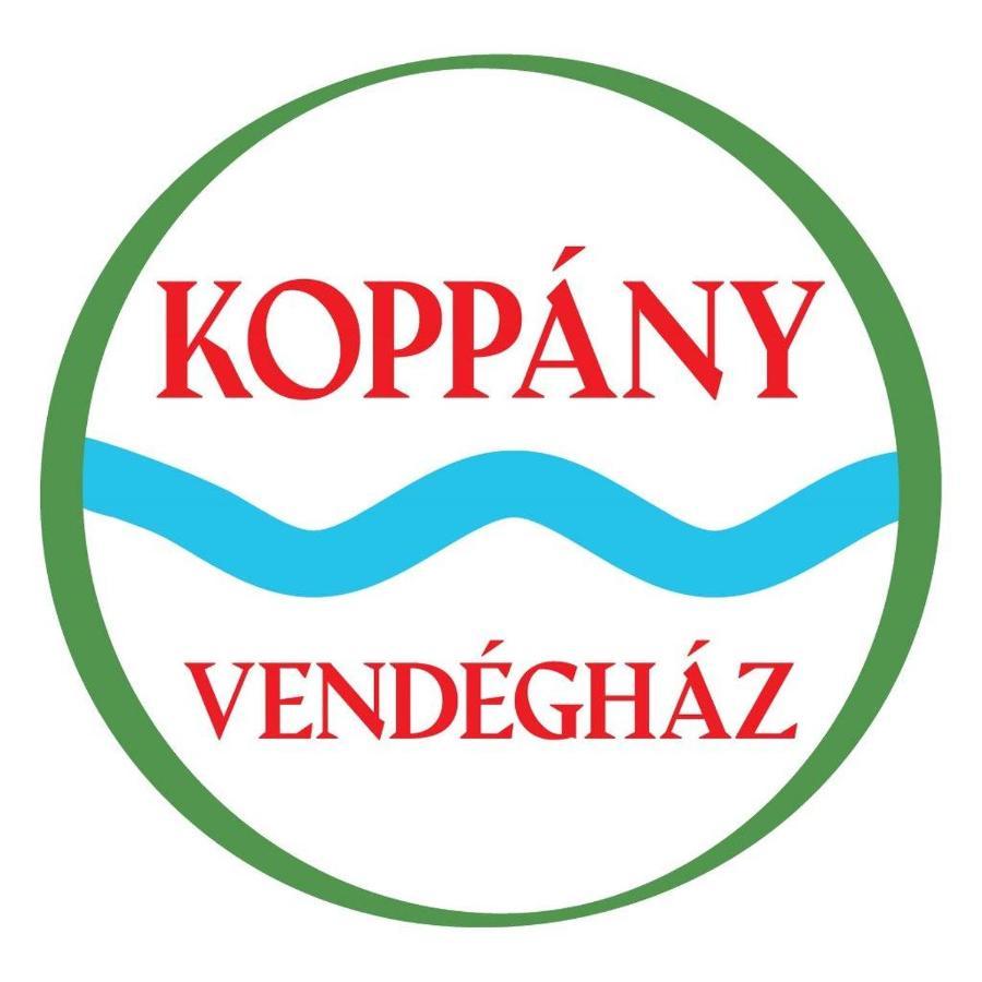 AdandKoppany Vendeghazアパートメント エクステリア 写真